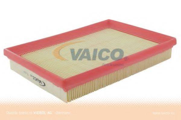 Фильтр воздушный V70-0211 VAICO