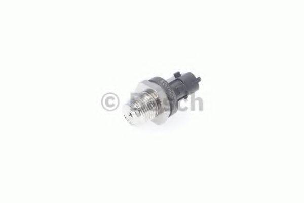 0 281 006 117 BOSCH Датчик, давление подачи топлива 0 281 006 117 BOSCH