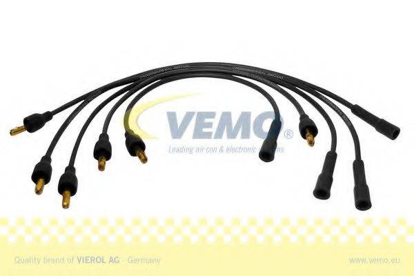 Комплект проводов зажигания V40-70-0027 VEMO